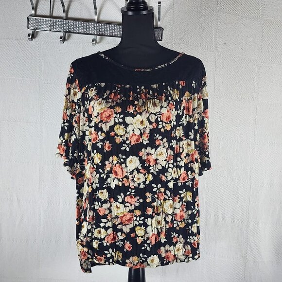 SJS Black Salmon Cream Floral Rayon Span Flutter Sleeve Lace Neck Top Size 3X - Picture 1 of 16